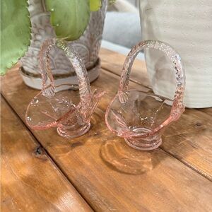 Pink Glass‎ Basket Set